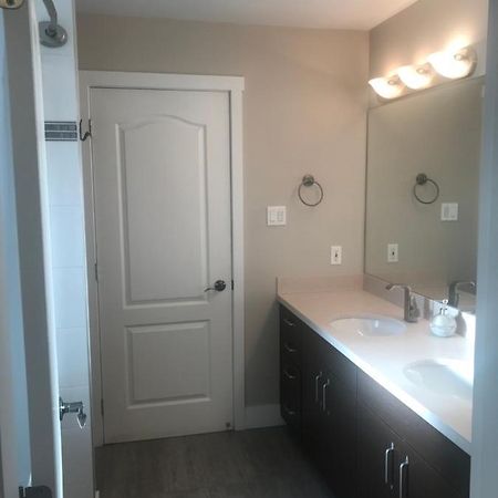 Large Suite With Separate Bathroom Richmond Eksteriør bilde