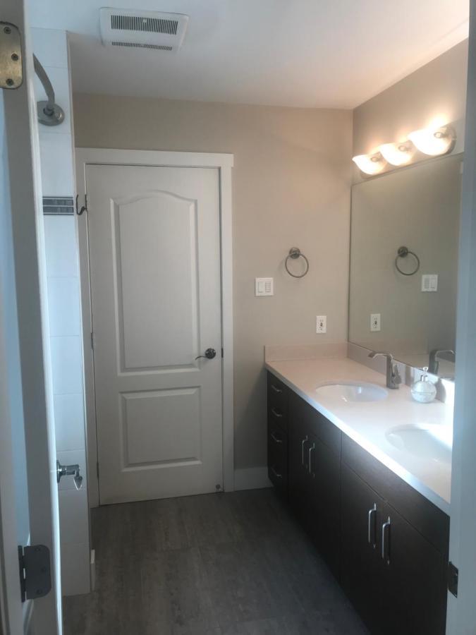 Large Suite With Separate Bathroom Richmond Eksteriør bilde